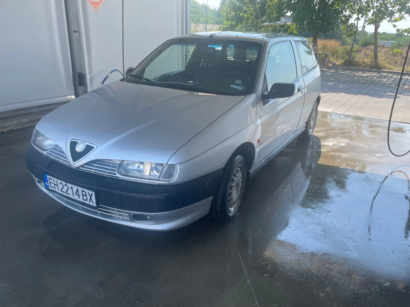 Alfa Romeo 145 1.4 - изображение 10