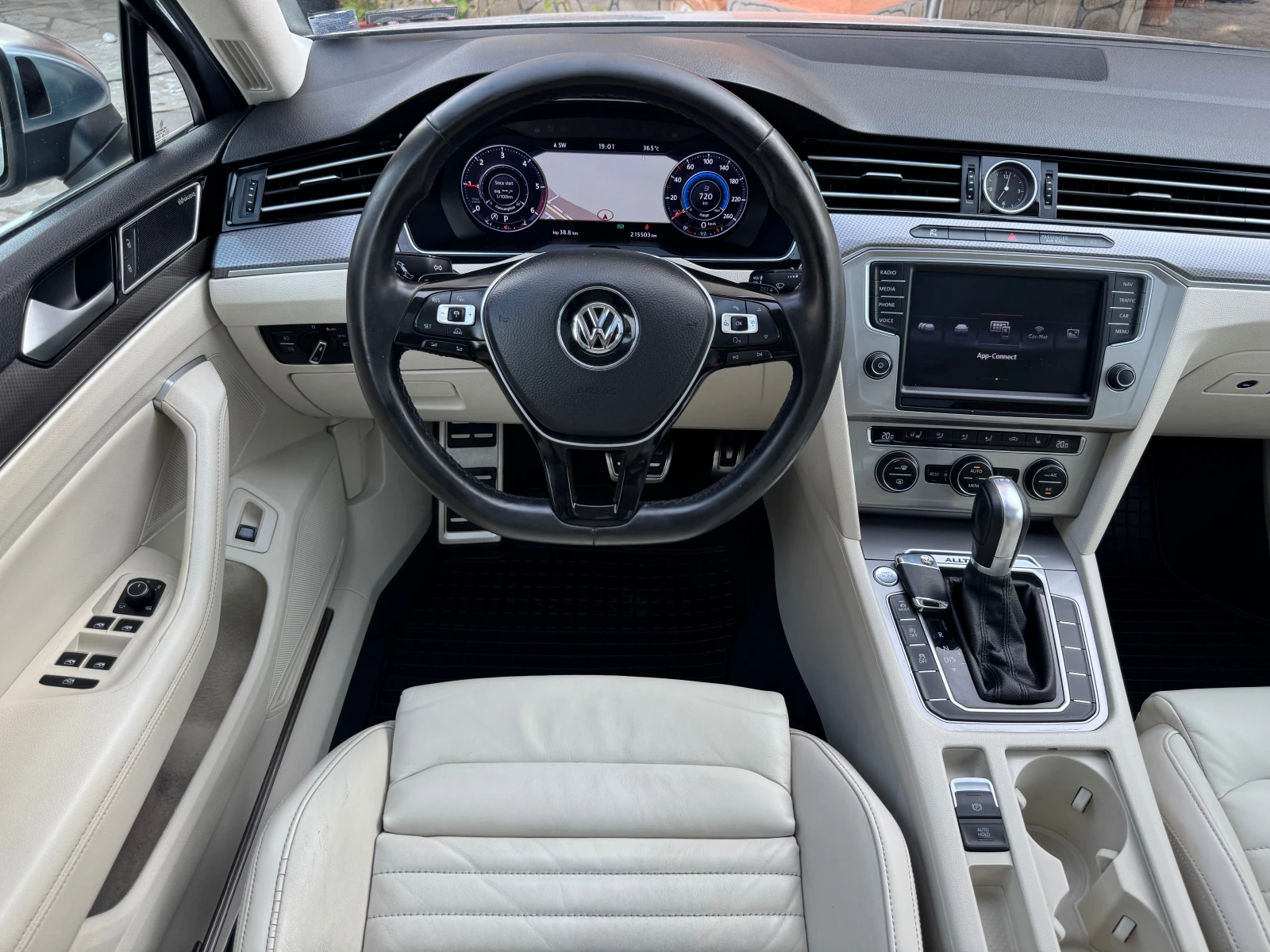 VW Alltrack 2.0TDI* NAVI* PANORAMA* FULL* 100%KM - изображение 3