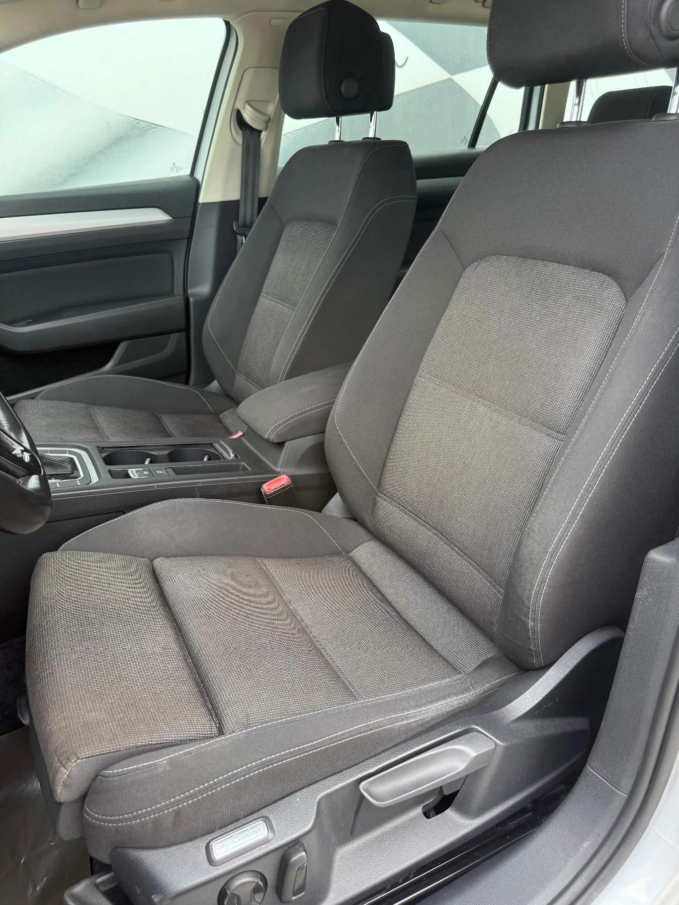 VW Passat Автомат - изображение 9