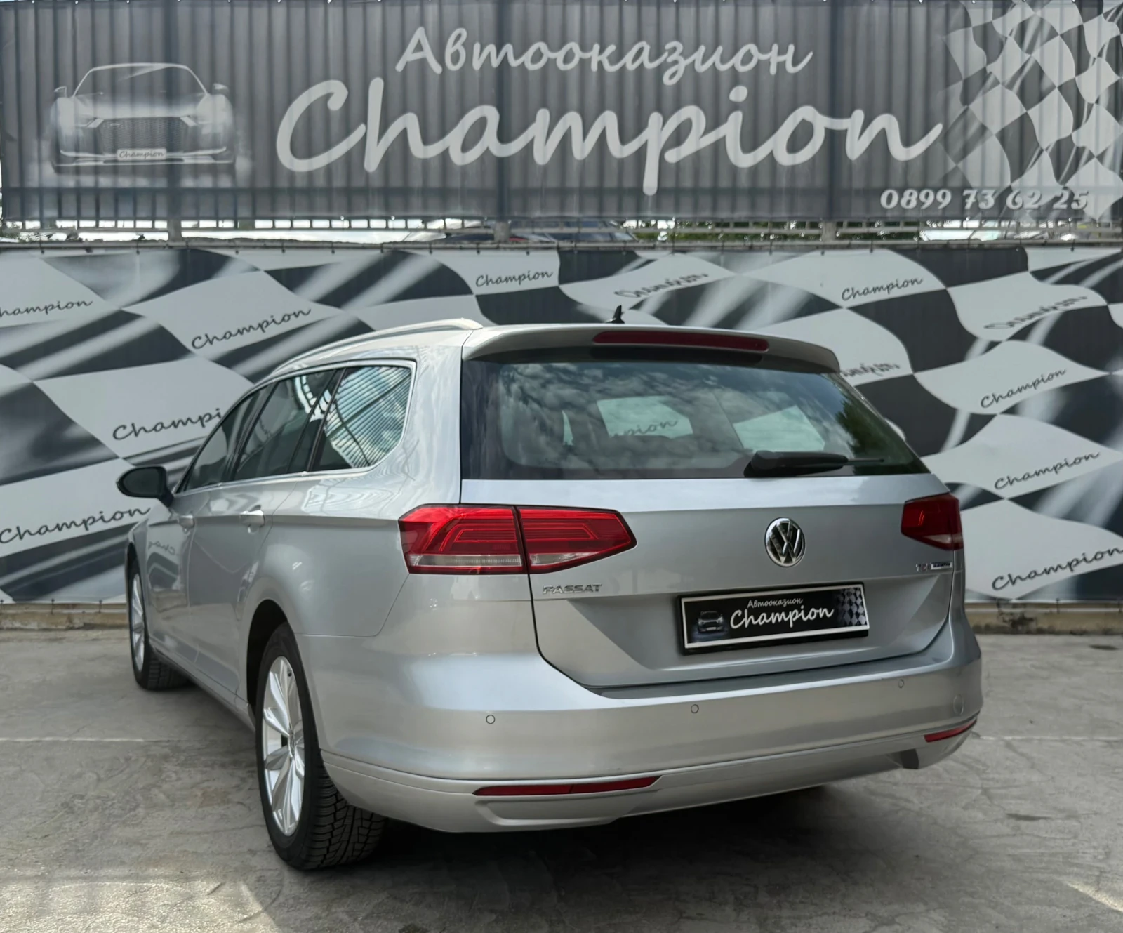 VW Passat Автомат - изображение 6