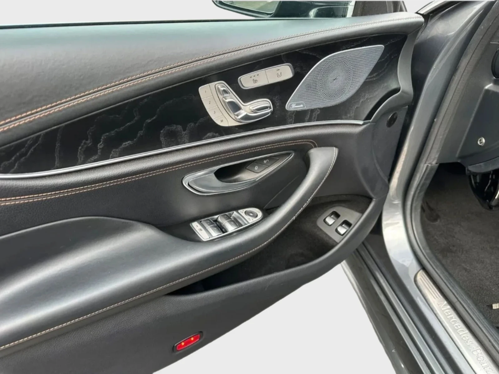Mercedes-Benz CLS 400 ОЧАКВАН ВНОС Mercedes CLS400d AMG EDITION - изображение 9