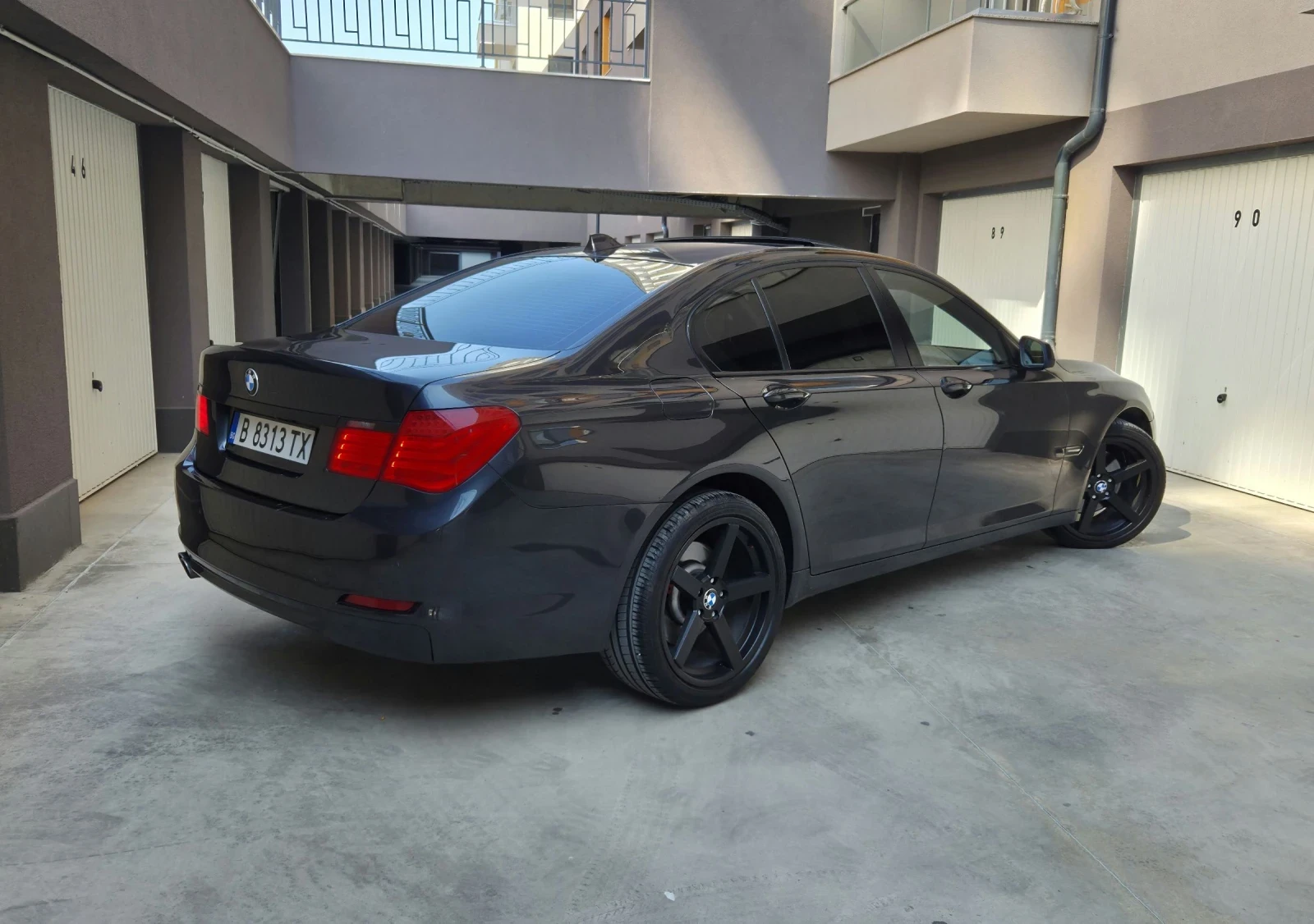 BMW 730  - изображение 4