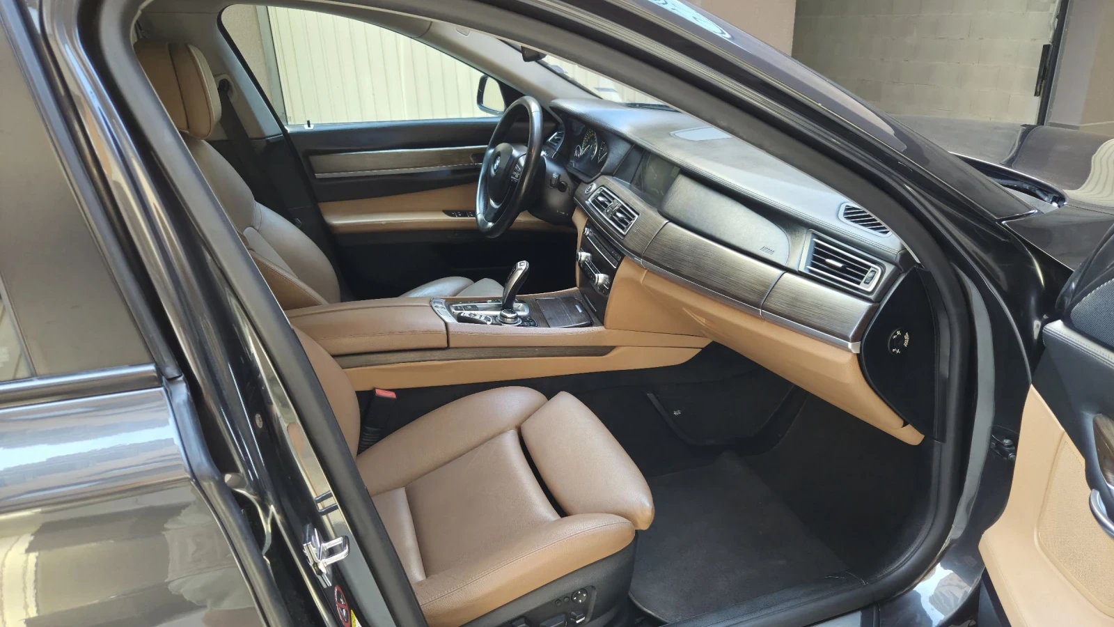 BMW 730  - изображение 9