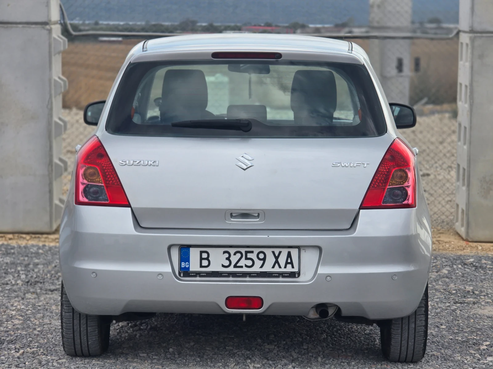 Suzuki Swift  - изображение 5