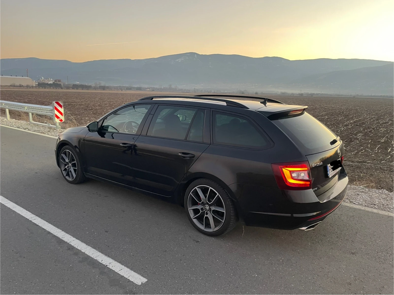 Skoda Octavia VRS Digital 4x4 Panorama Canton Distronic | Mobile.bg   12