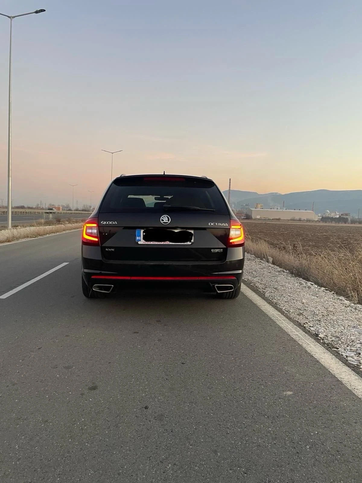 Skoda Octavia VRS Digital 4x4 Panorama Canton Distronic - изображение 2