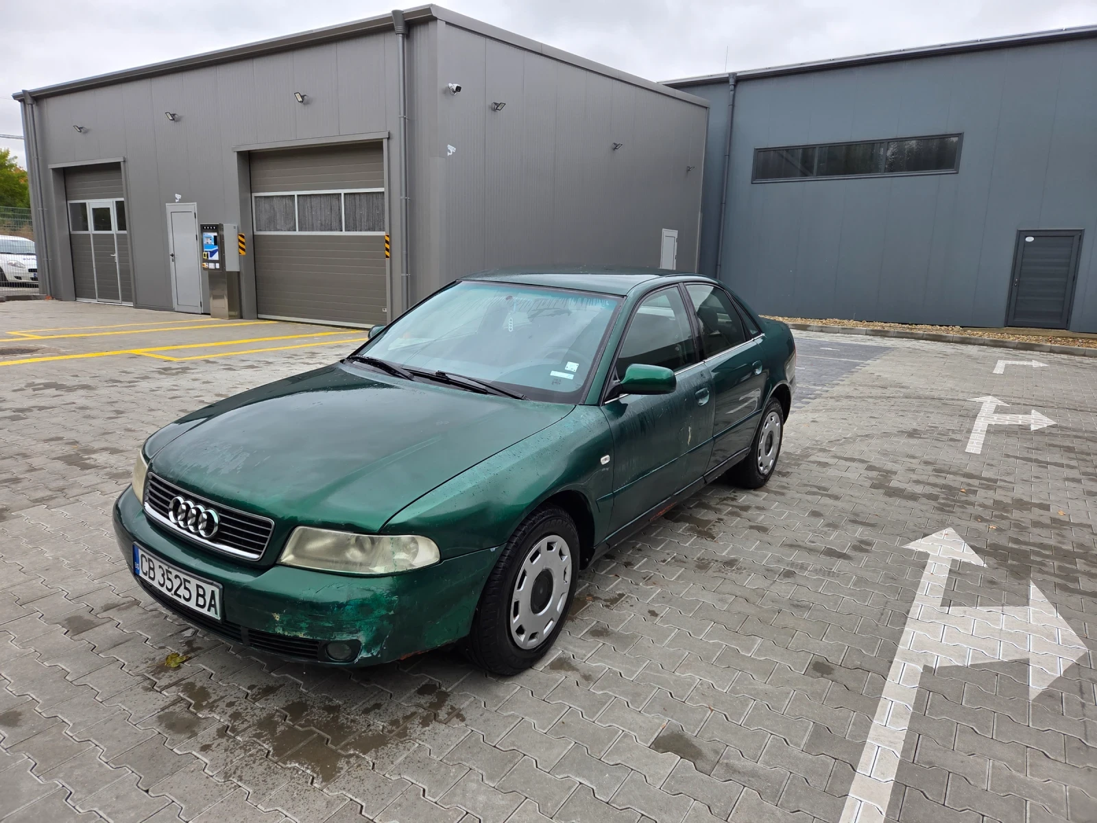 Audi A4 1.8  - изображение 2