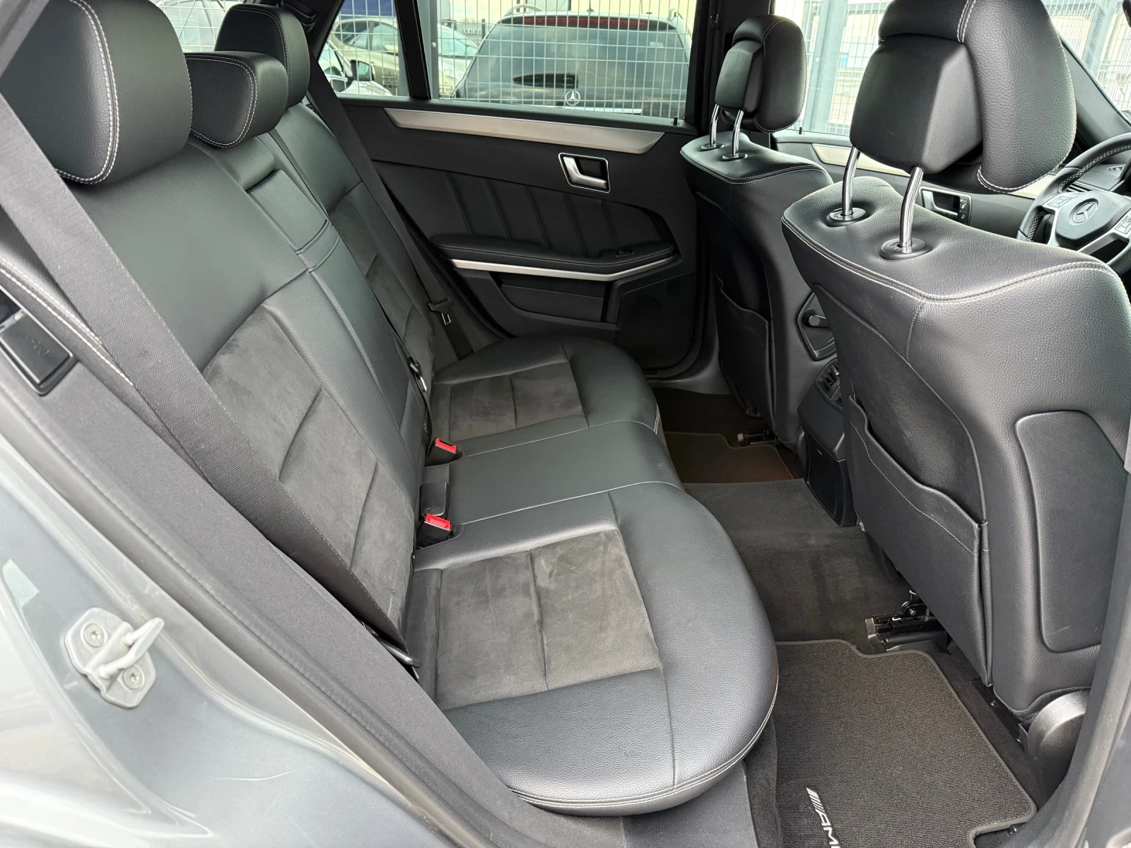 Mercedes-Benz E 250 D* 2012�* AMG* 4Matic* ��������* ��� ���������*  | Mobile.bg � ����������� 13