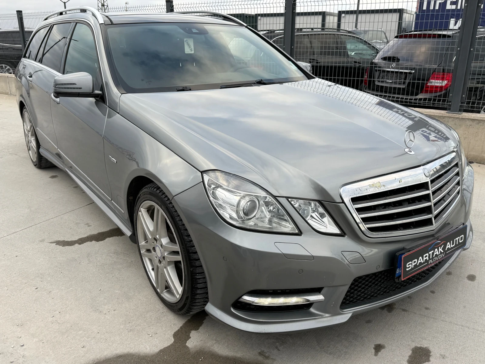 Mercedes-Benz E 250 D* 2012г* AMG* 4Matic* ПАНОРАМА* ТОП СЪСТОЯНИЕ*  - изображение 3
