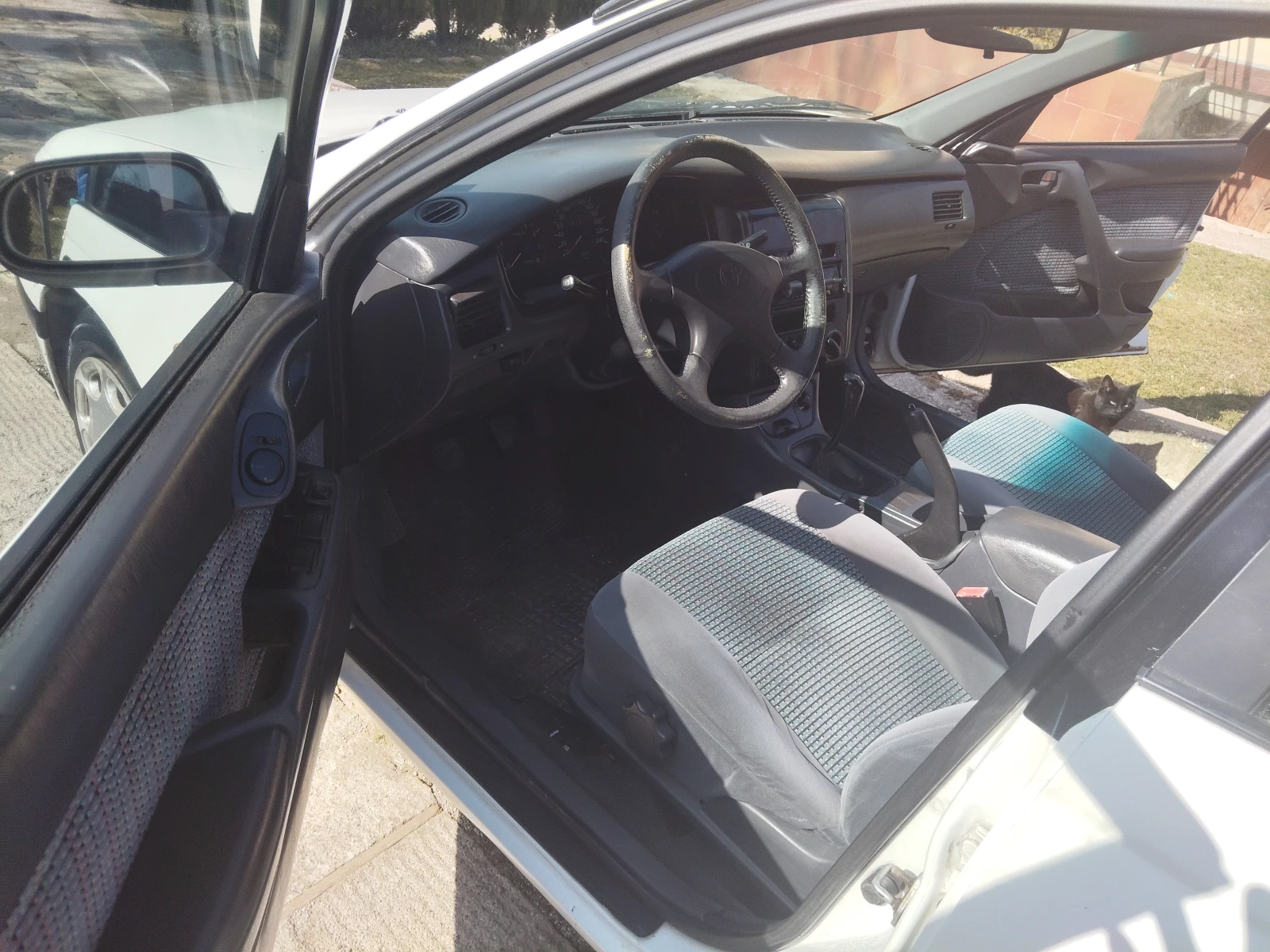 Toyota Carina  - изображение 7