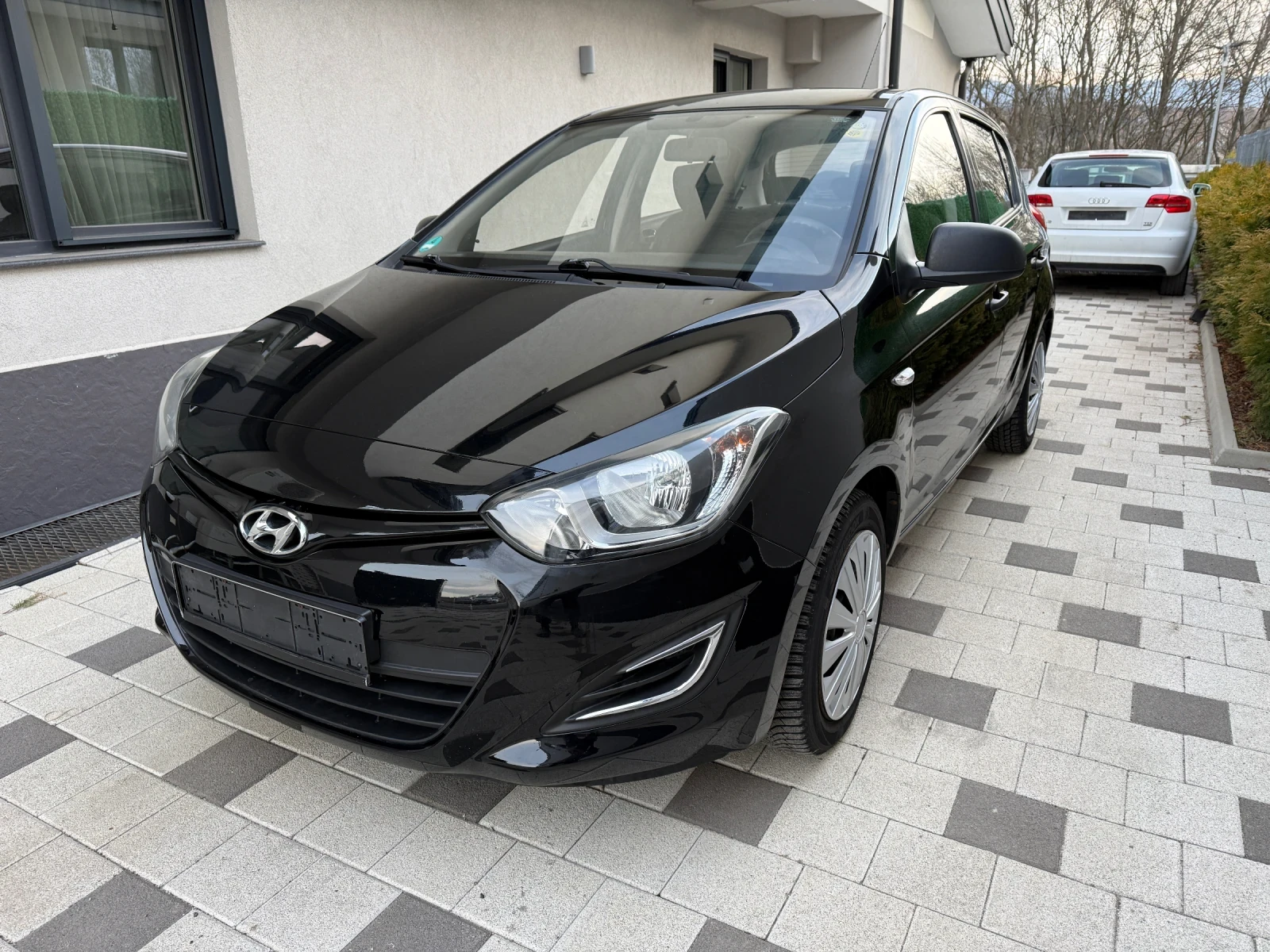 Hyundai I20 1, 2 Бензин , 117907 км реални !!! 