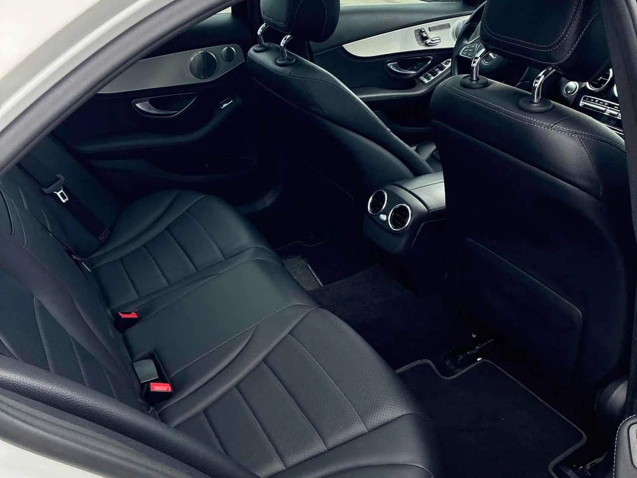 Mercedes-Benz C 300 * 4MATIC* BURMESTER* KEYLESS* , снимка 14 - Автомобили и джипове - 53802097
