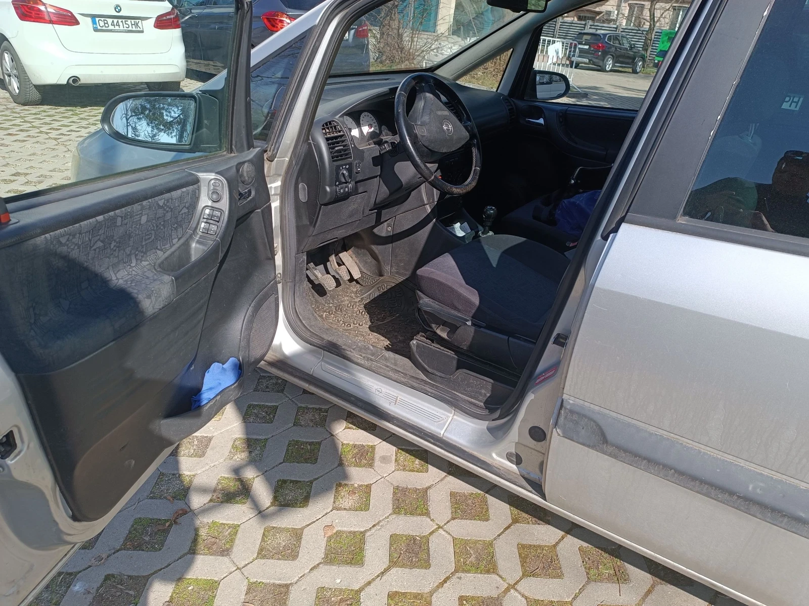 Opel Zafira, снимка 11 - Автомобили и джипове - 53847923