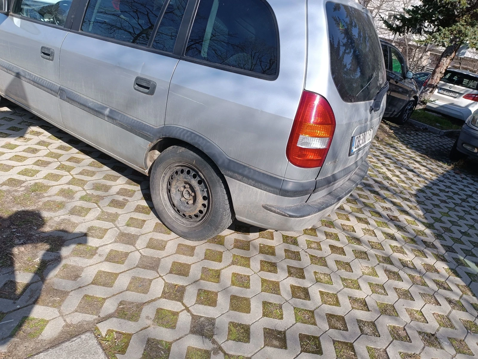 Opel Zafira, снимка 4 - Автомобили и джипове - 53847923