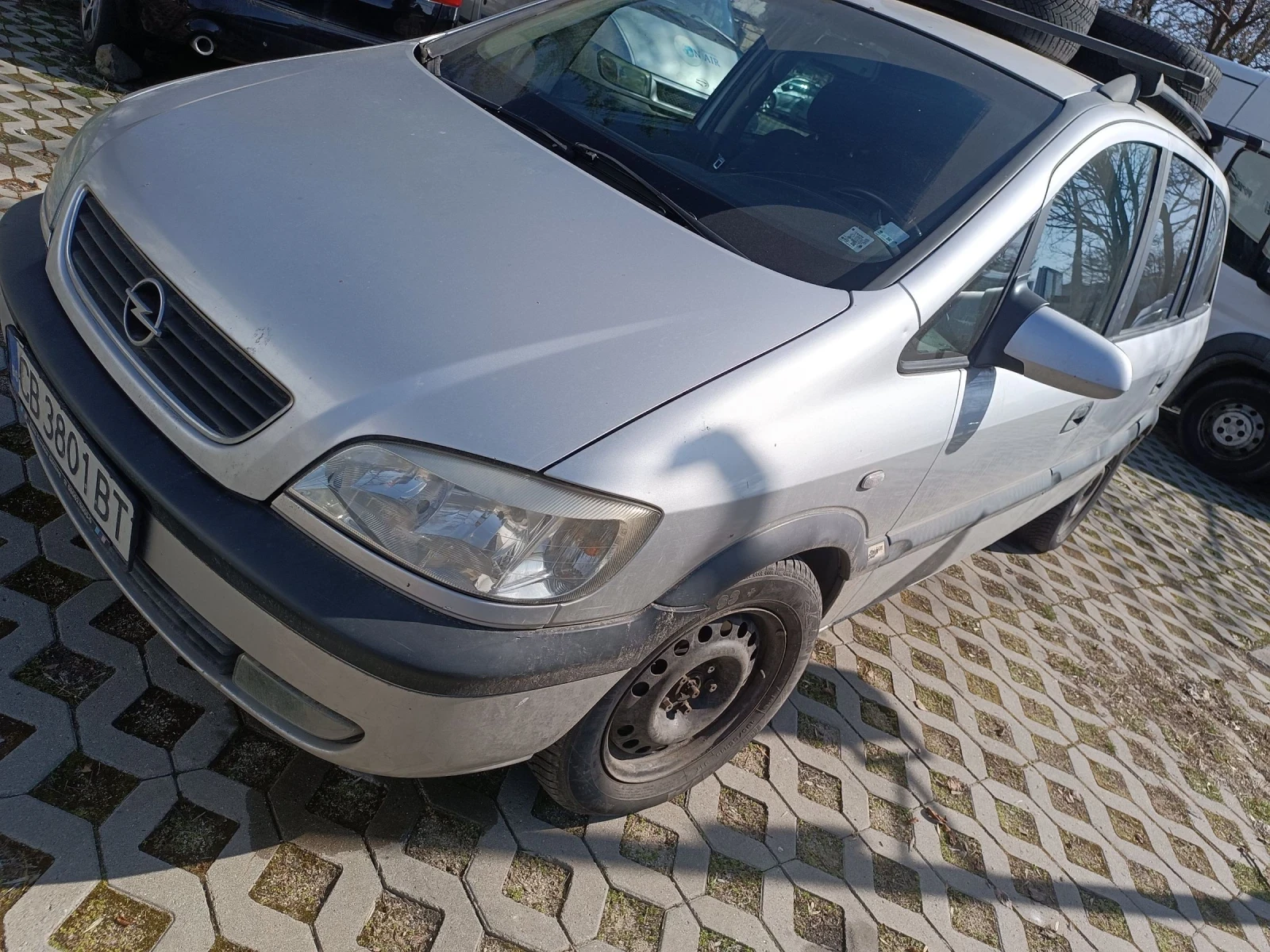 Opel Zafira, снимка 3 - Автомобили и джипове - 53847923