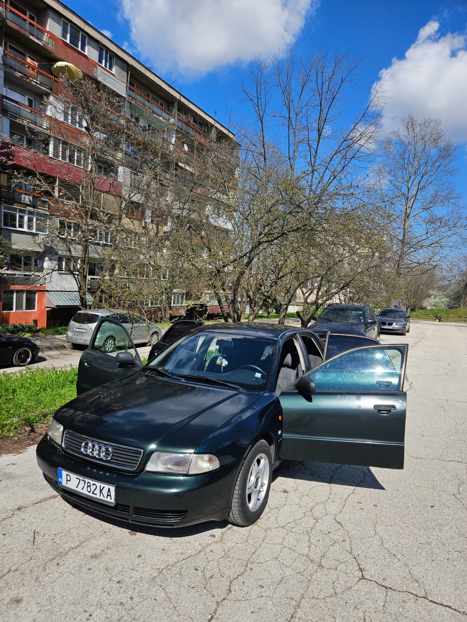 Audi A4, снимка 4 - Автомобили и джипове - 54098627
