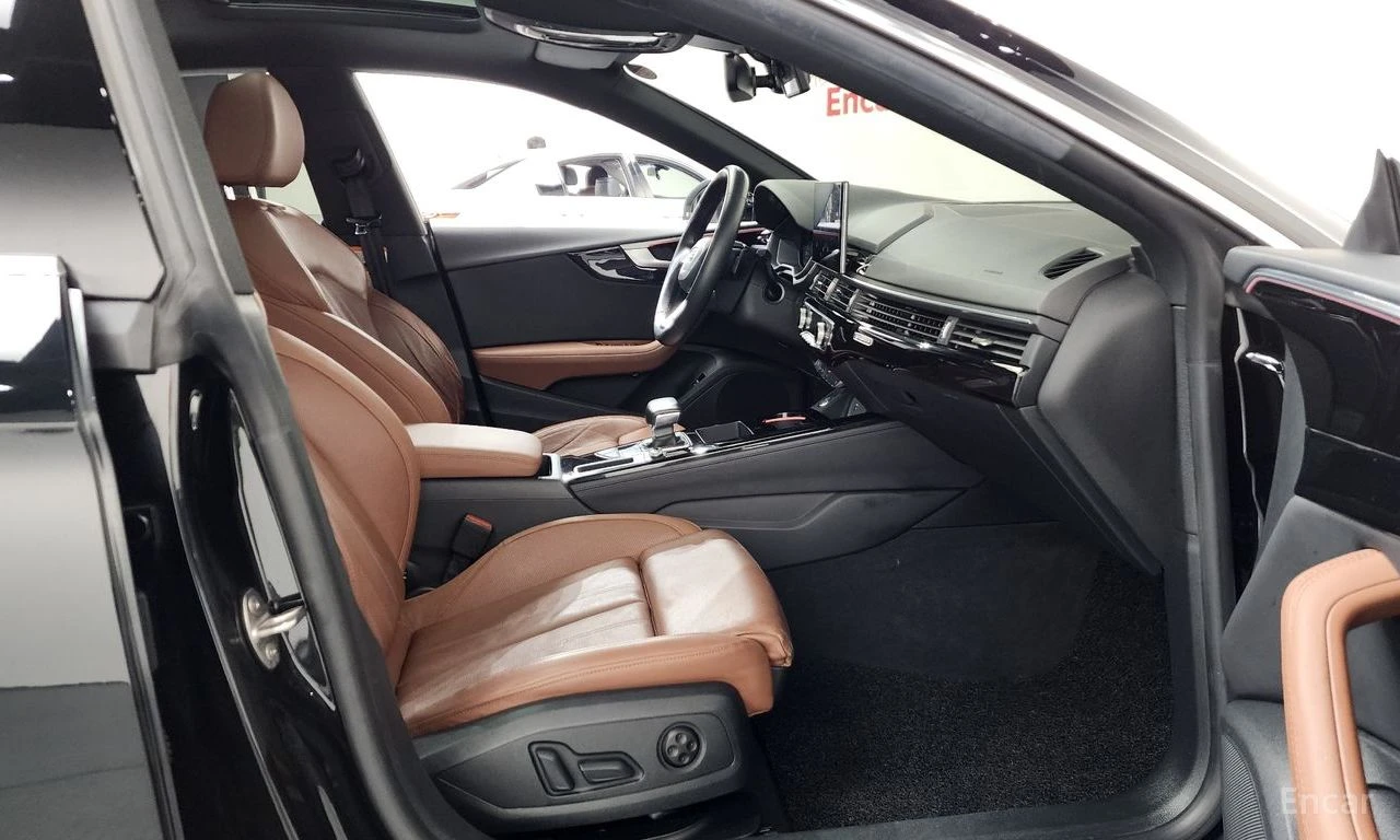 Audi A5 45TFSI* MATRIX* S* LINE* ОБДУХВАНЕ* ХЕДЪП* LANE* A, снимка 6 - Автомобили и джипове - 55003357