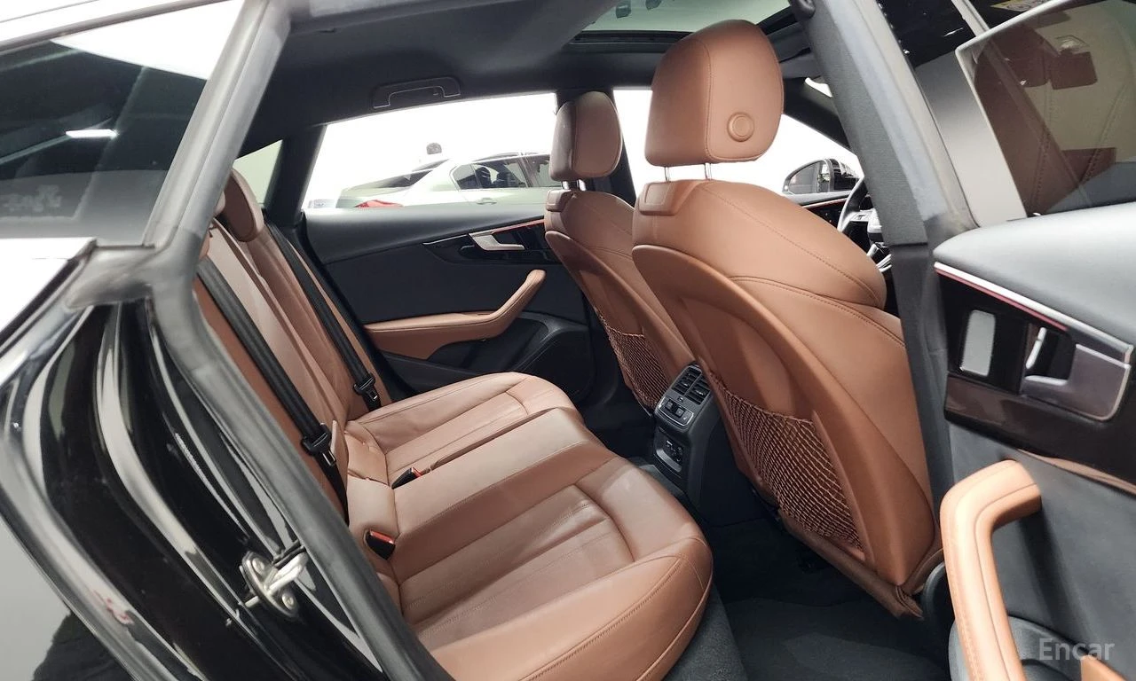 Audi A5 45TFSI* MATRIX* S* LINE* ОБДУХВАНЕ* ХЕДЪП* LANE* A, снимка 7 - Автомобили и джипове - 55003357