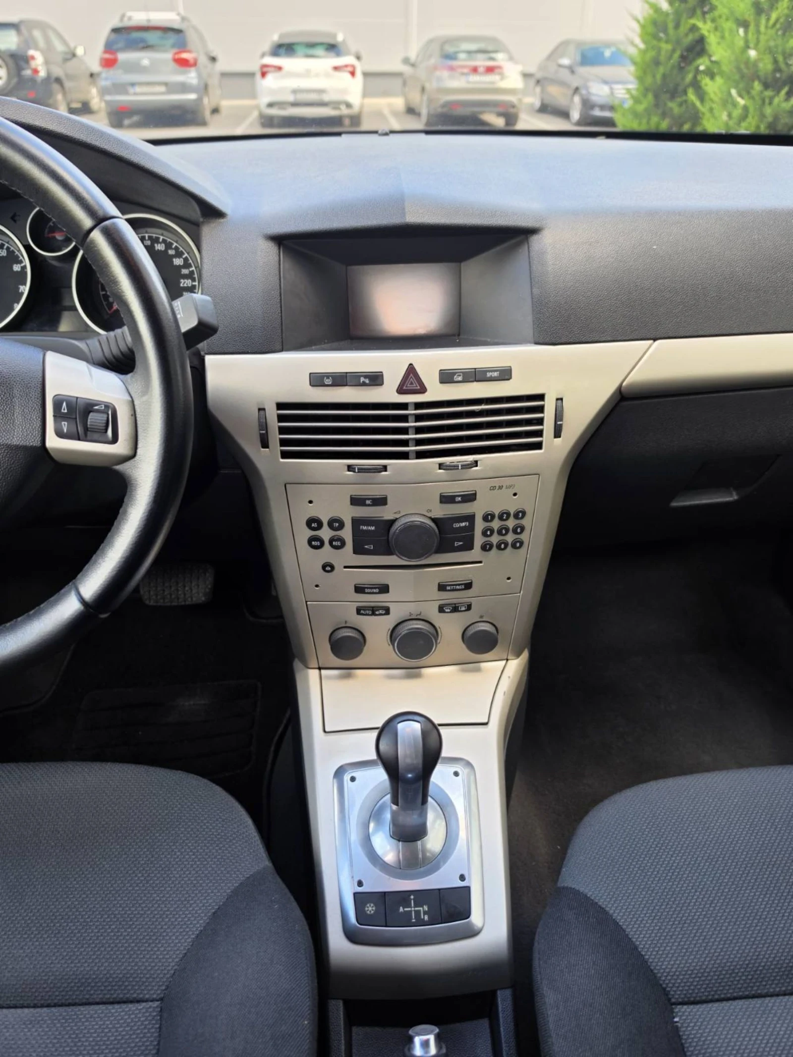 Opel Astra 1.6 АВТОМАТИК , снимка 17 - Автомобили и джипове - 55430419