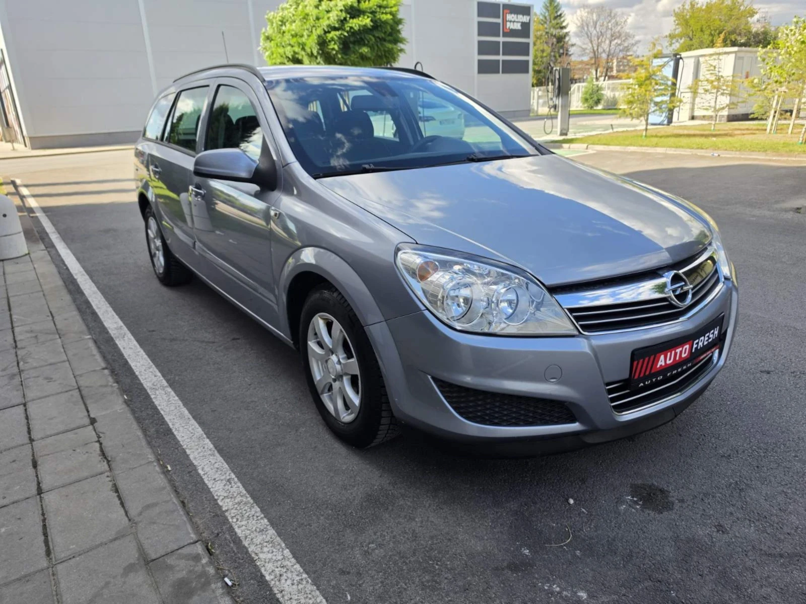 Opel Astra 1.6 АВТОМАТИК , снимка 2 - Автомобили и джипове - 55430419