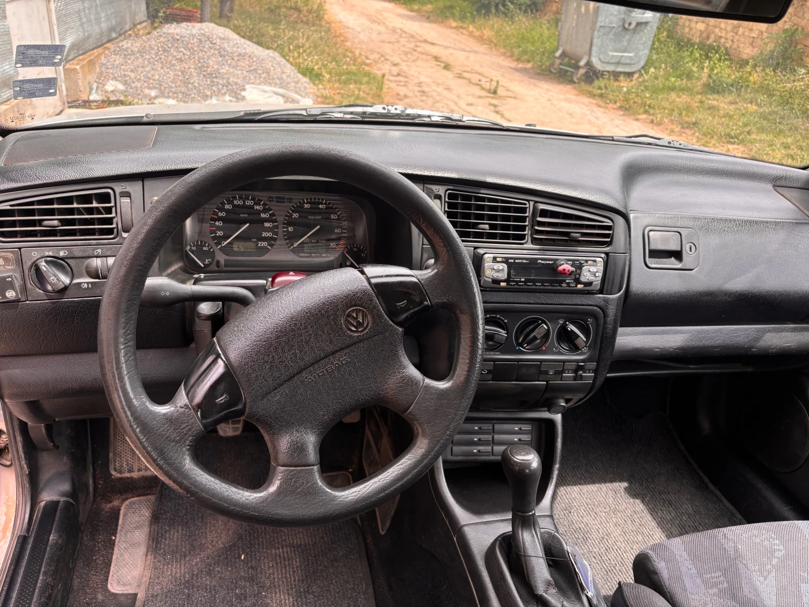 VW Golf, снимка 5 - Автомобили и джипове - 55456616