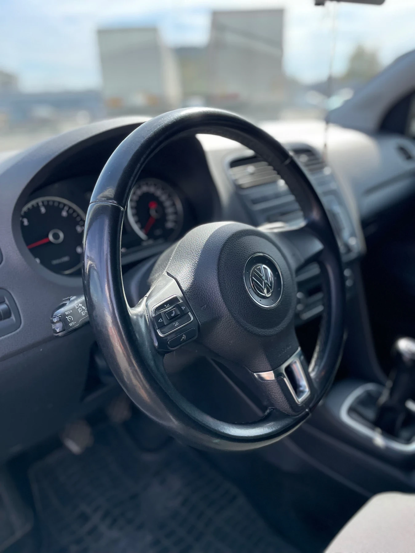 VW Polo R-line, снимка 8 - Автомобили и джипове - 56379033
