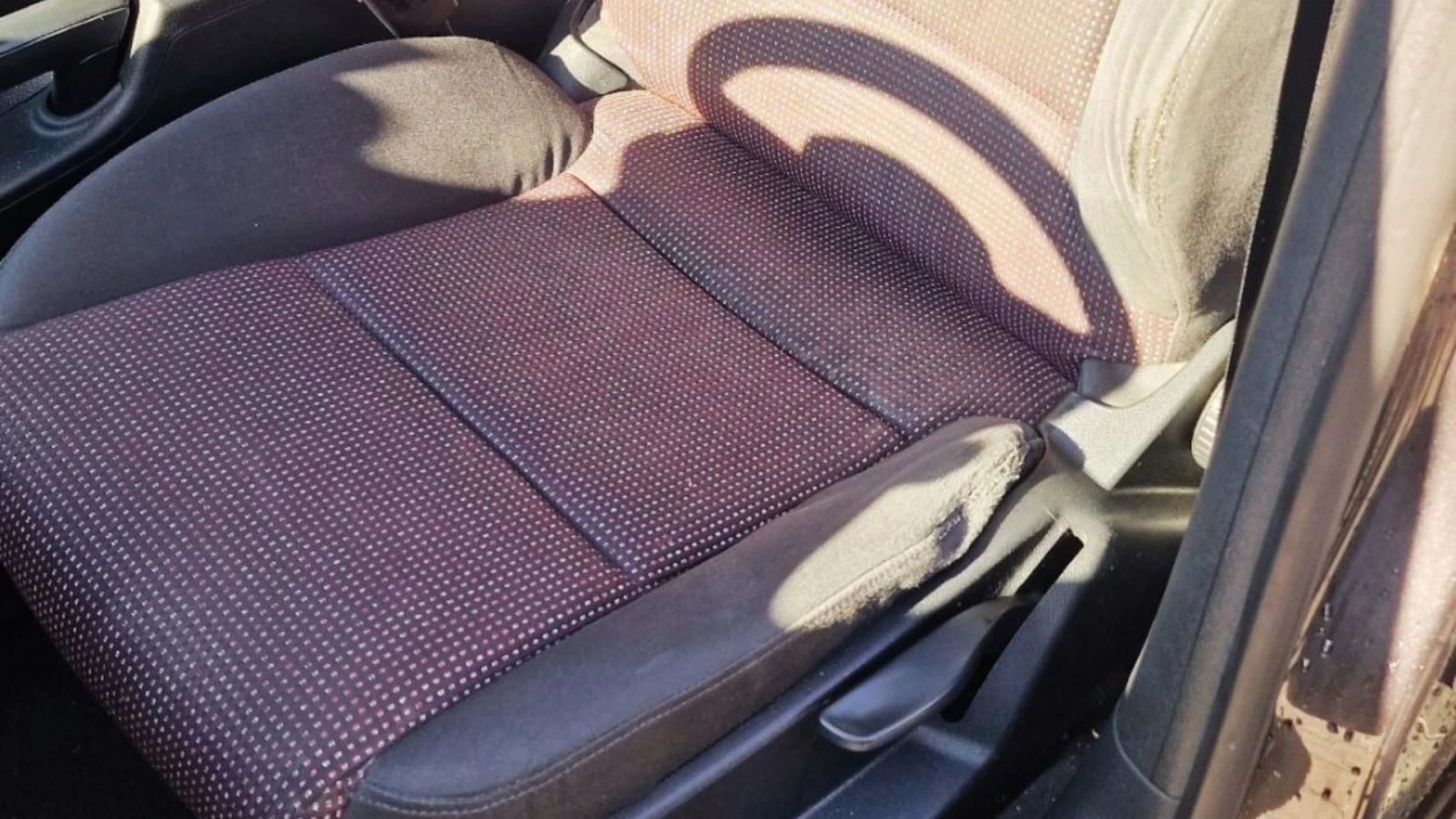 Audi A3 1.6 FSI, снимка 11 - Автомобили и джипове - 56582999