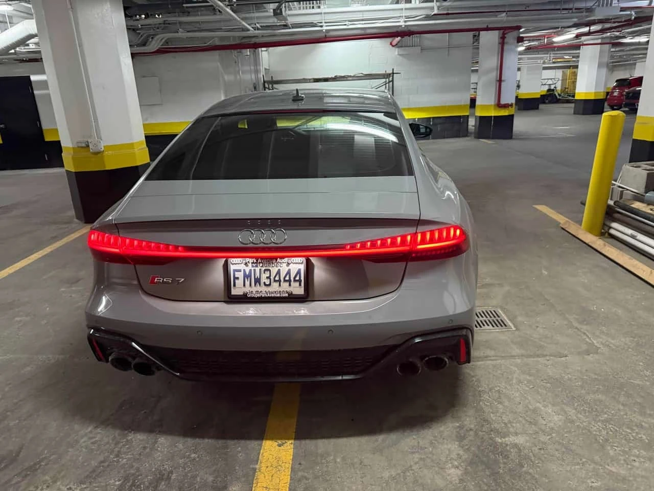Audi Rs7 * 4.0 TFSI quattro * CARFAX *  | Mobile.bg � ����������� 4