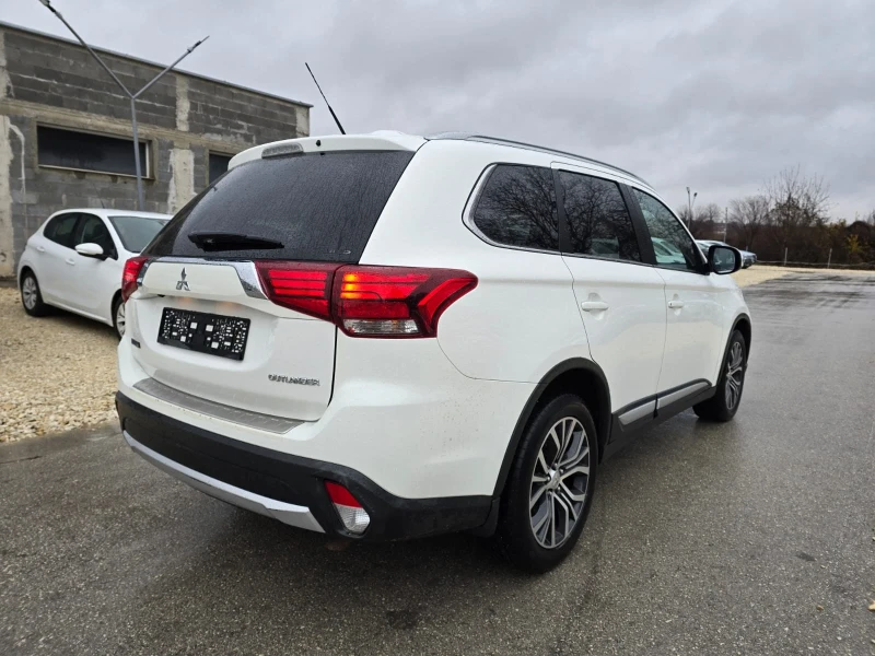 Mitsubishi Outlander 2.2d - 150к.с. - 4Х4, снимка 4 - Автомобили и джипове - 48155822