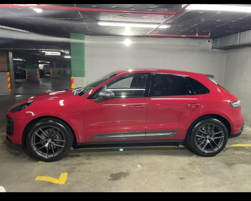 Porsche Macan T, снимка 2 - Автомобили и джипове - 48776083