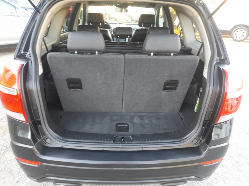 Chevrolet Captiva 2.2CDTI, снимка 9 - Автомобили и джипове - 51799600
