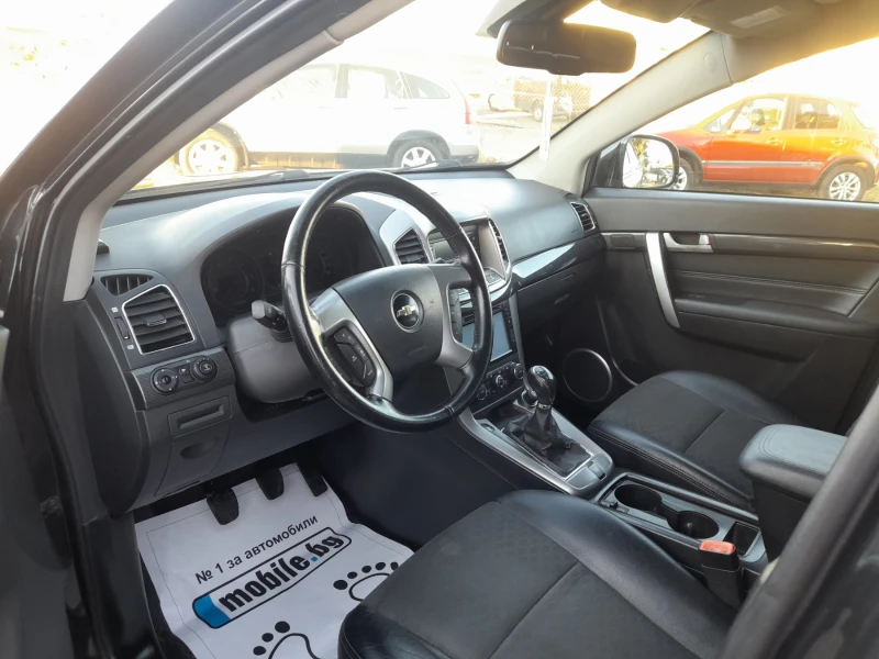 Chevrolet Captiva 2.2CDTI, снимка 7 - Автомобили и джипове - 51799600