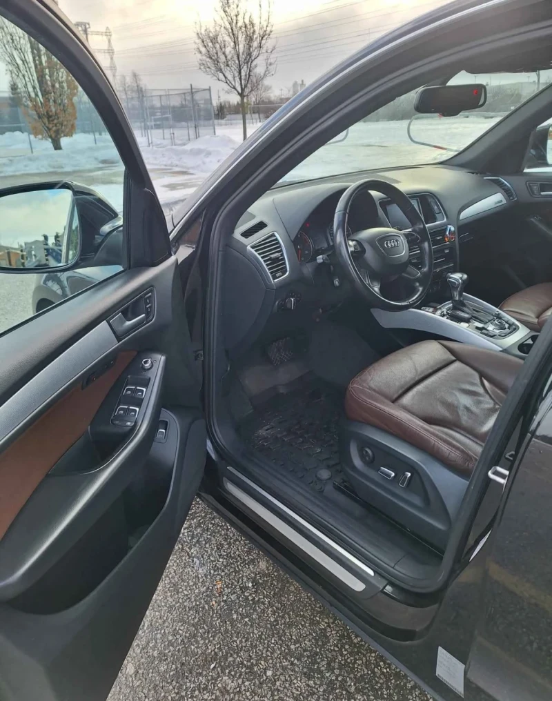 Audi Q5 Сменени вериги * * Изрядна история * * Авто Кредит, снимка 6 - Автомобили и джипове - 52944298