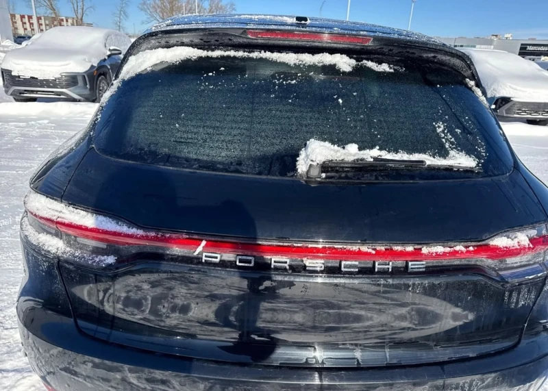 Porsche Macan * AWD * CARFAX * БЕЗ ПЪРВОНАЧАЛНА ВНОСКА, снимка 4 - Автомобили и джипове - 53173632