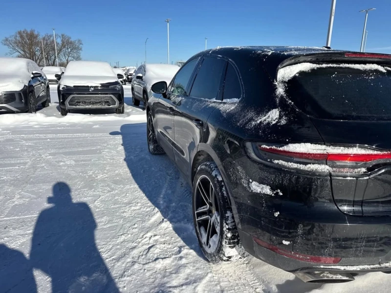 Porsche Macan * AWD * CARFAX * БЕЗ ПЪРВОНАЧАЛНА ВНОСКА, снимка 2 - Автомобили и джипове - 53173632