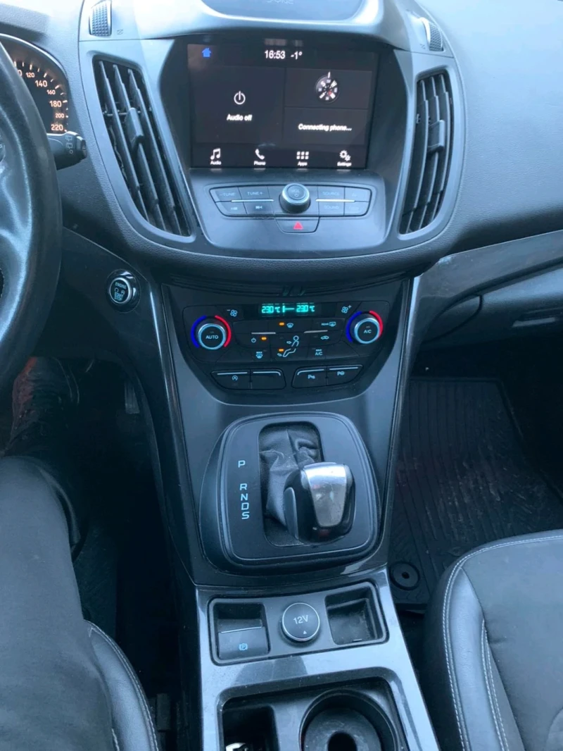 Ford Kuga 2.0TDCi 4x4* Titanium* Отлична, снимка 11 - Автомобили и джипове - 53240600