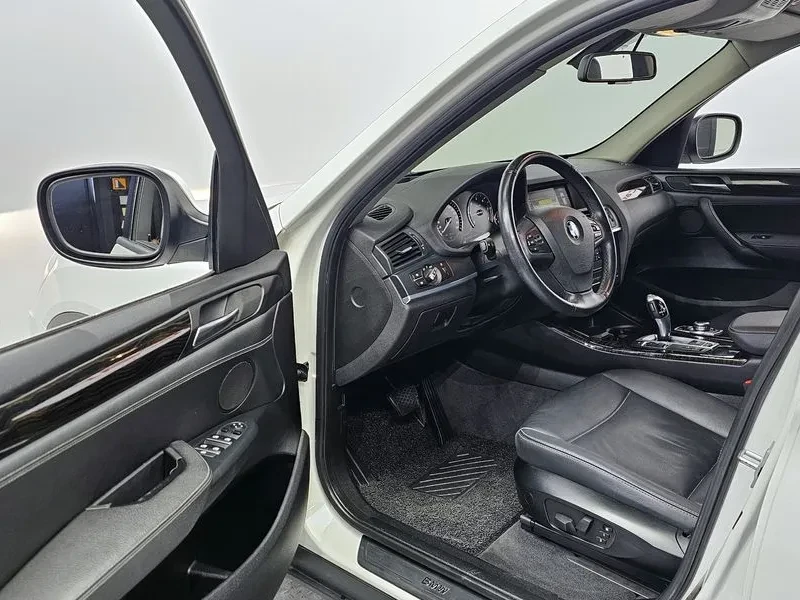 BMW X3 2.0d, снимка 11 - Автомобили и джипове - 54603128