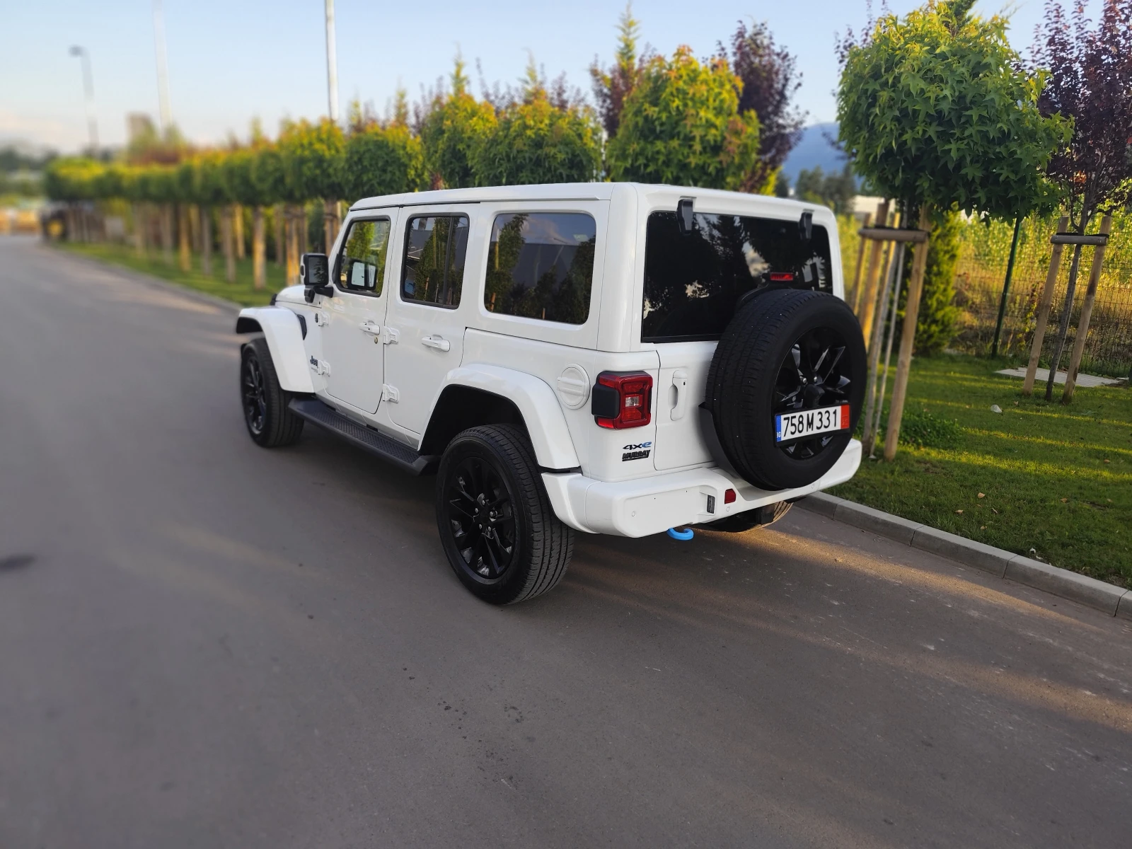 Jeep Wrangler 2.0 Elektric - изображение 10