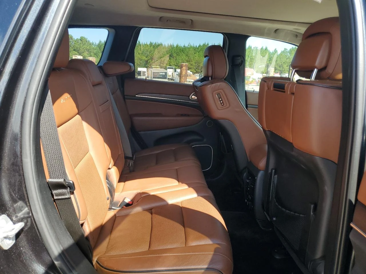 Jeep Grand cherokee SUMMIT* Harman/kardon* подгрев* обдухване* TV-отза - изображение 8