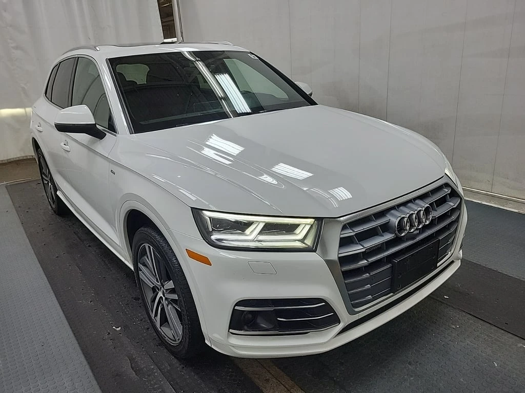 Audi Q5 * TECH PRESTIGE * CARFAX * БЕЗ ПЪРВОНАЧАЛНА ВНОСКА - изображение 2