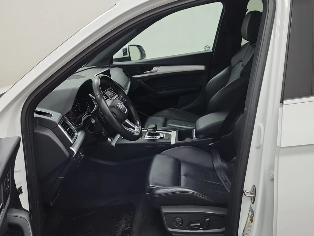 Audi Q5 * TECH PRESTIGE * CARFAX * БЕЗ ПЪРВОНАЧАЛНА ВНОСКА - изображение 5