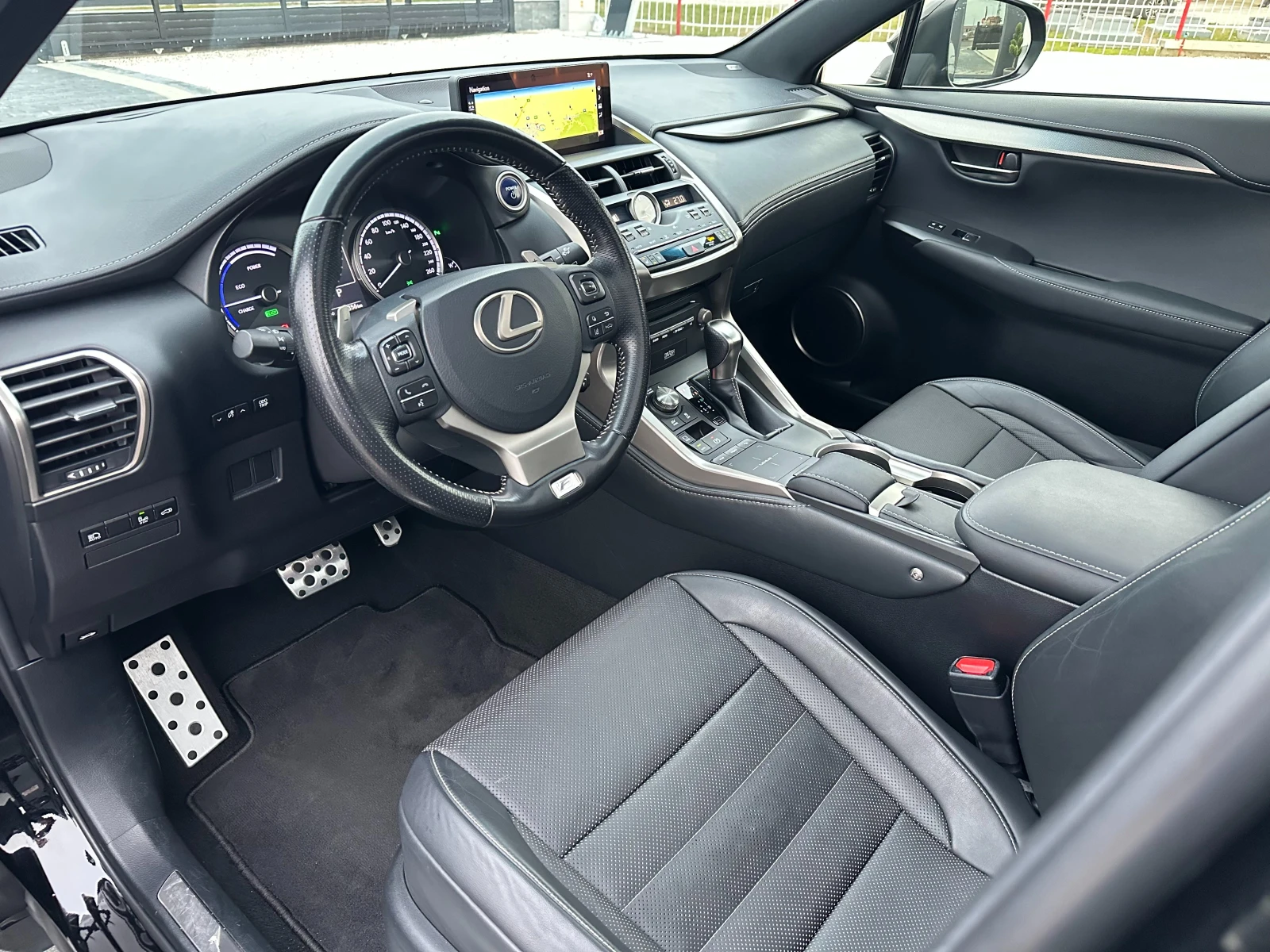 Lexus NX 300h � ��������/�������� 2.5HYBRID 4X4 F-SPORT FACELIFT | Mobile.bg � ����������� 8