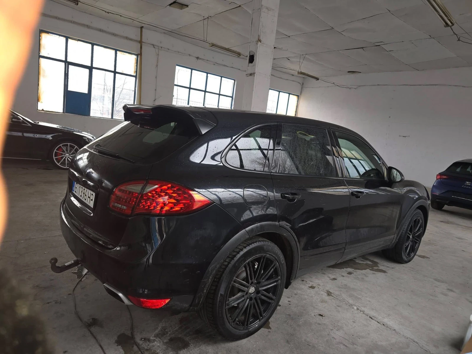 Porsche Cayenne  - изображение 2