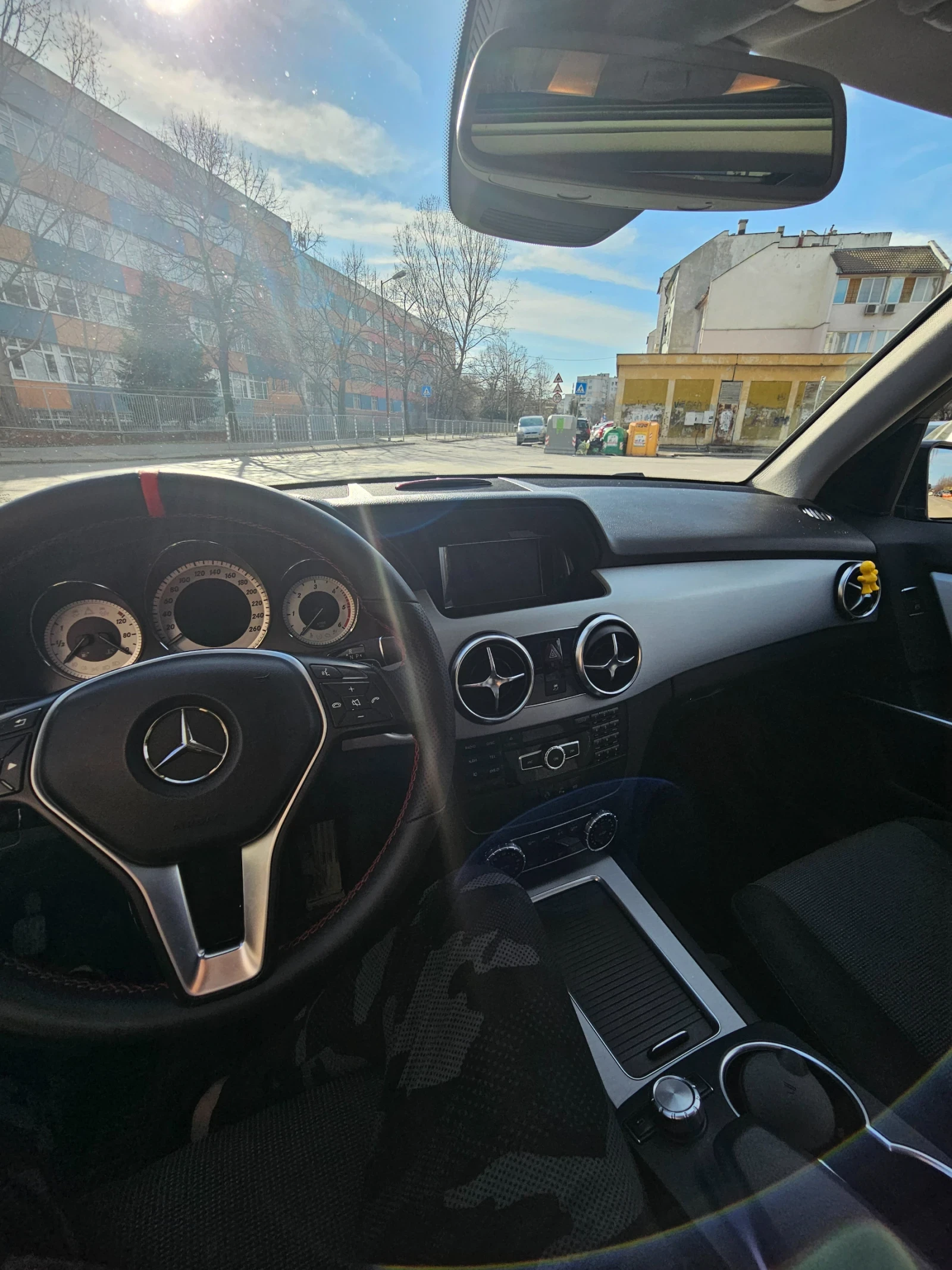 Mercedes-Benz GLK, снимка 9 - Автомобили и джипове - 53786057