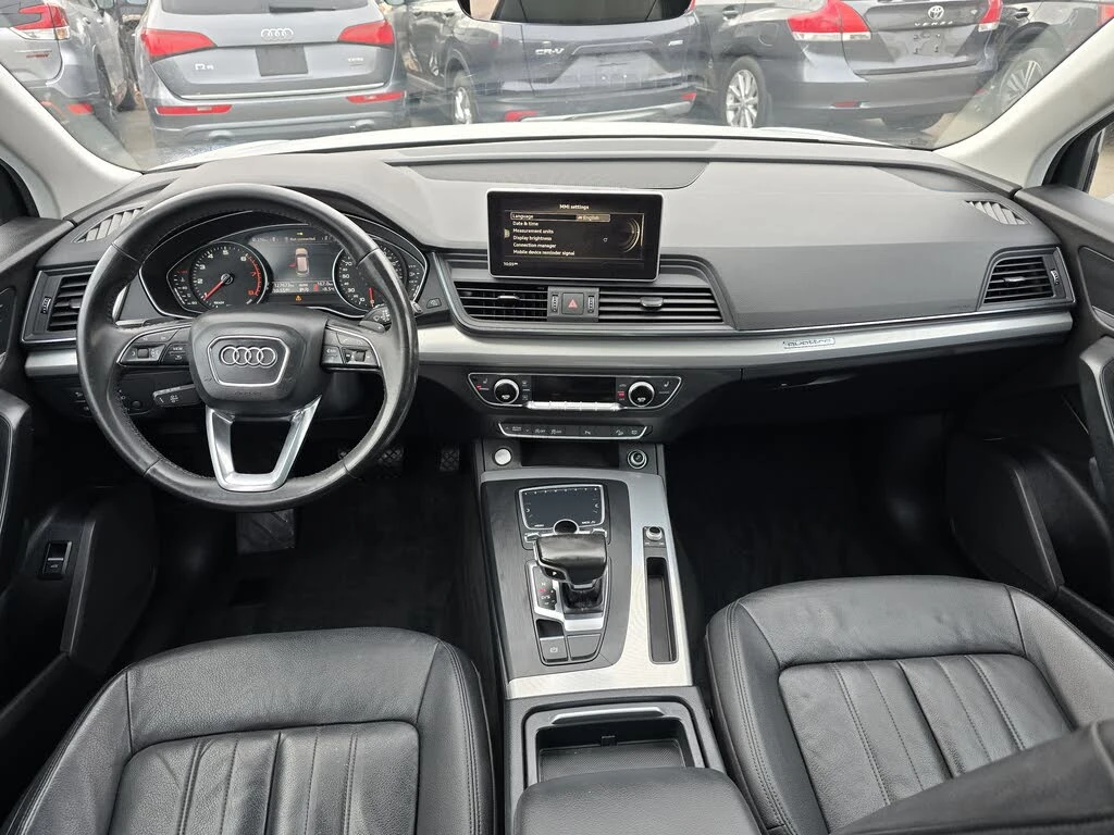 Audi Q5 Technik * Quattro * АвтоКредит * (Цена до БГ), снимка 11 - Автомобили и джипове - 53917865