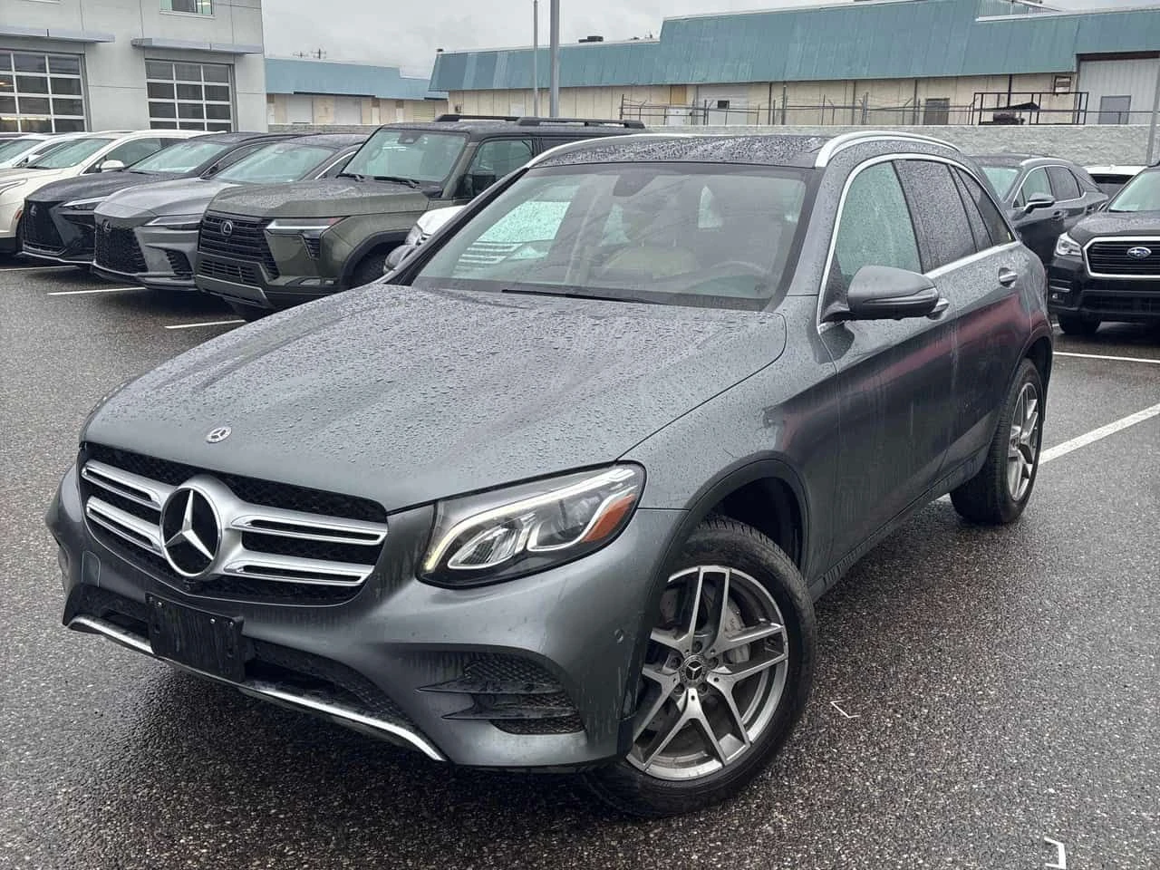 Mercedes-Benz GLC 300 CARFAX /Кожа/Нави/Подгрев/Пано/2 Ключа | Auto.bg — изображение 1