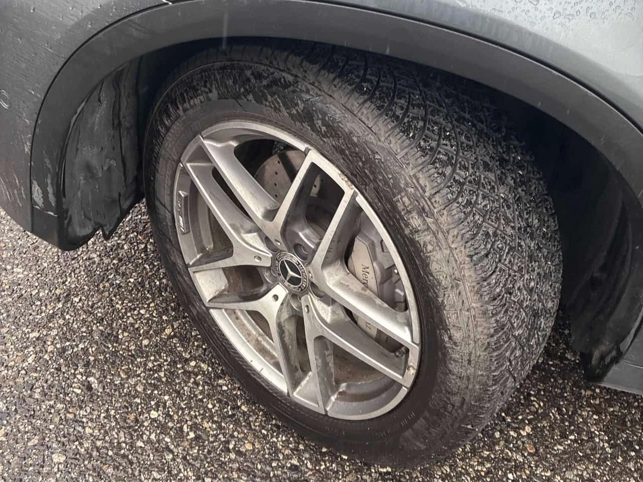 Mercedes-Benz GLC 300 CARFAX /Кожа/Нави/Подгрев/Пано/2 Ключа, снимка 16 - Автомобили и джипове - 53967552