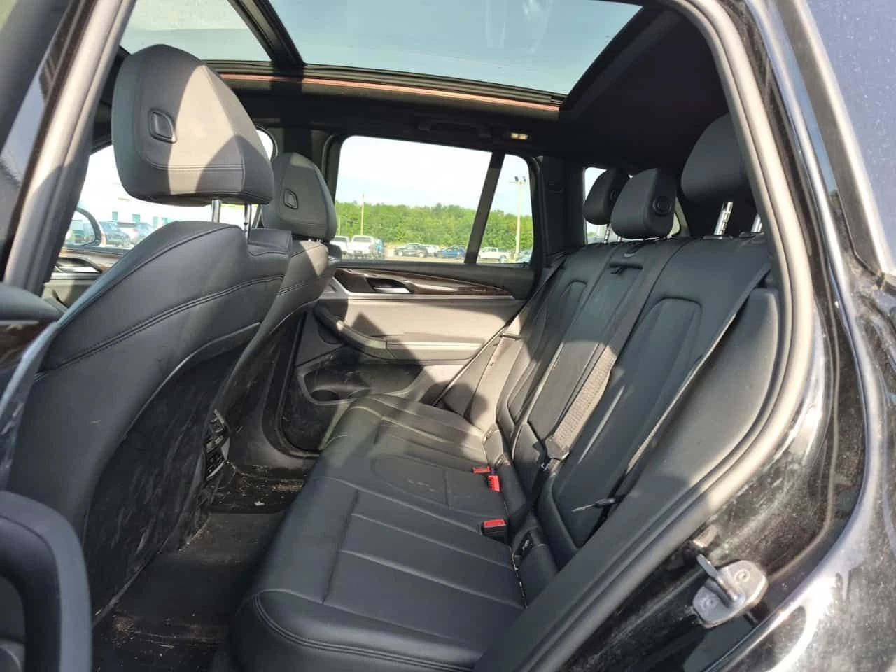 BMW X3 XDRIVE30I/CARFAX/ПОДГРЕВ/ПАНОРАМА/ФИНАНСИРАНЕ, снимка 11 - Автомобили и джипове - 54752823