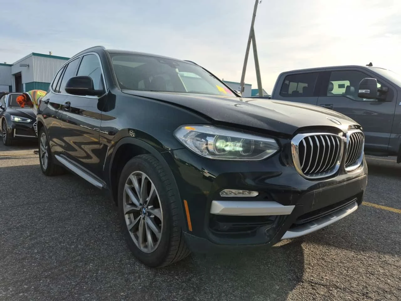 BMW X3 XDRIVE30I/CARFAX/ПОДГРЕВ/ПАНОРАМА/ФИНАНСИРАНЕ, снимка 2 - Автомобили и джипове - 54752823