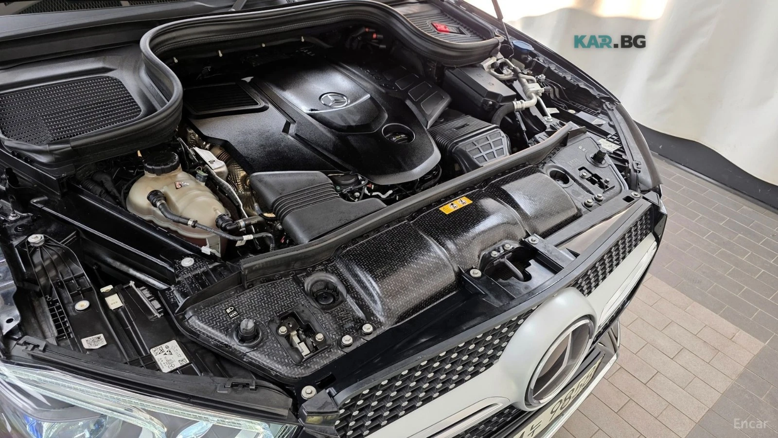 Mercedes-Benz GLE 400 4MATIC* КОЖА* ПОДГРЕВ* ОБДУХВ* BURMASTER* PANO* 36, снимка 5 - Автомобили и джипове - 55326493